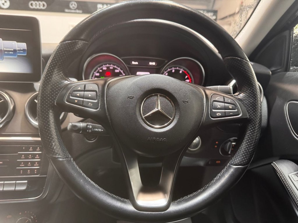 Used Mercedes-Benz GLA 2020 for sale - 76642256: Photo 21