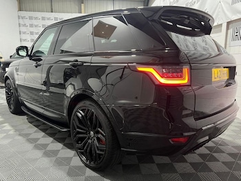 Used Land Rover Range Rover Sport 2021 for sale - 76642358: Photo