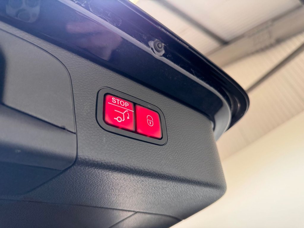 Used Mercedes-Benz GLC 2018 for sale - 77835601: Photo 20