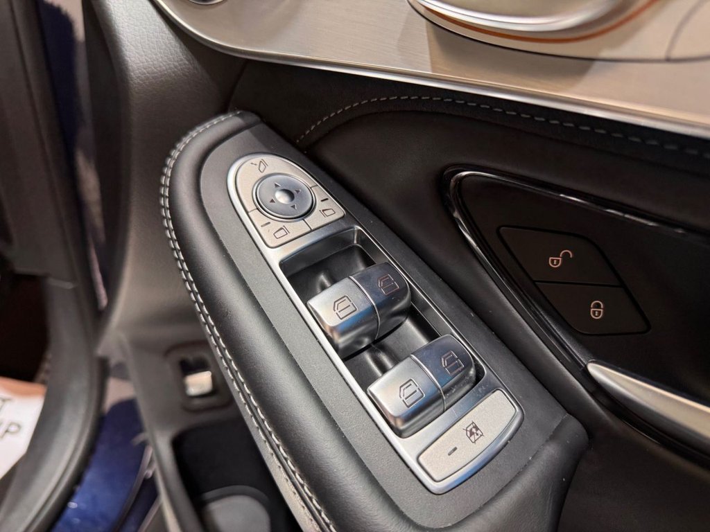 Used Mercedes-Benz GLC 2018 for sale - 77835601: Photo 33