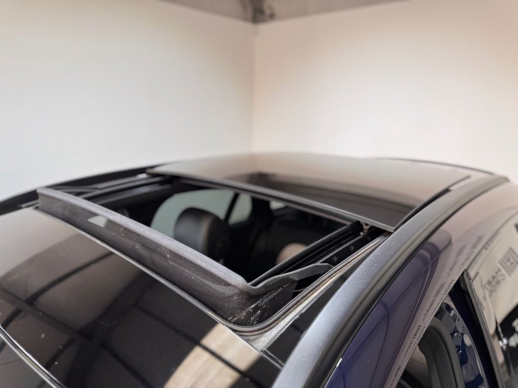 Used Mercedes-Benz GLC 2018 for sale - 77835601: Photo 37