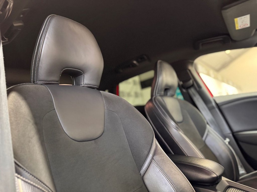 Used Volvo V40 2016 for sale - 77936258: Photo 20