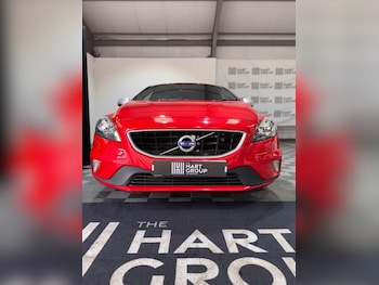 Used Volvo V40 2016 for sale - 77936258: Photo