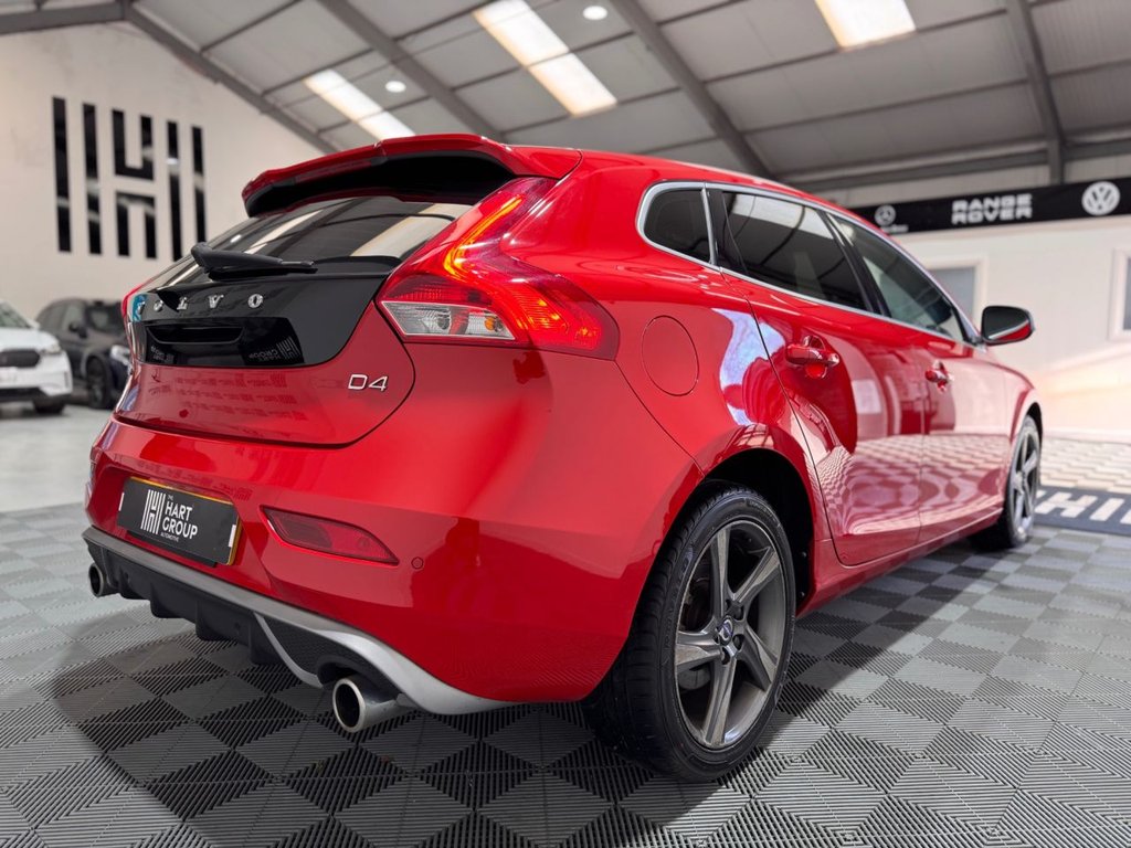 Used Volvo V40 2016 for sale - 77936258: Photo 7