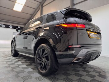 Used Land Rover Range Rover Evoque 2020 for sale - 77327820: Photo