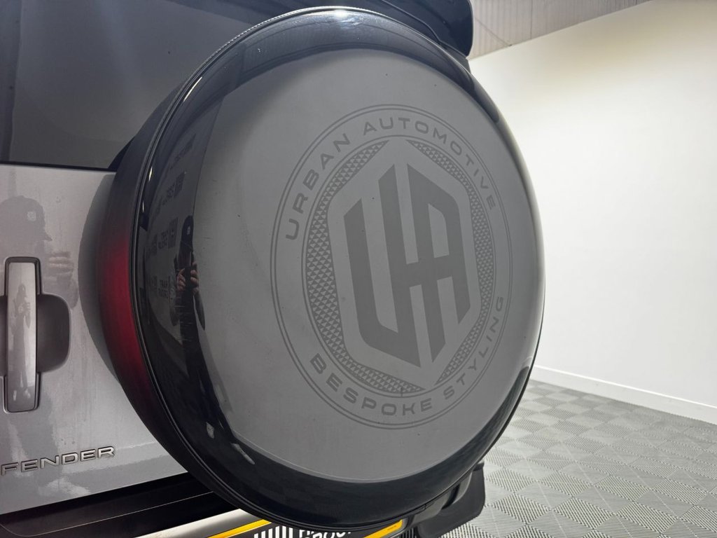 Used Land Rover Defender 2020 for sale - 76900460: Photo 14