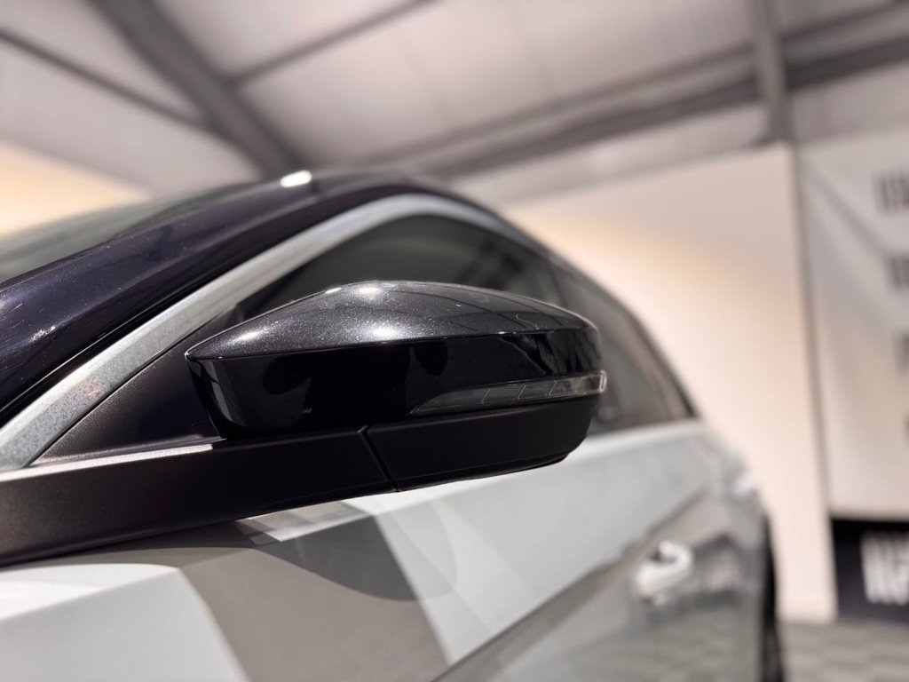 Used Volkswagen T-Roc 2022 for sale - 77551702: Photo 14