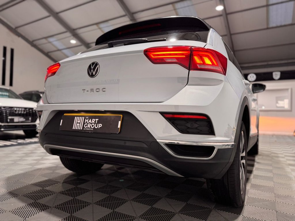Used Volkswagen T-Roc 2022 for sale - 77551702: Photo 8