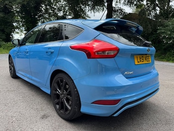 Used Ford Focus 2017 for sale - 79032495: Photo