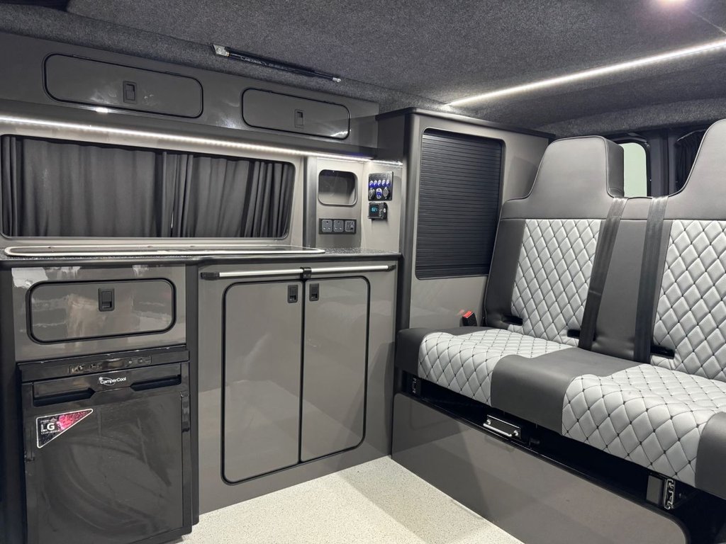 Used Volkswagen Transporter 2021 for sale - 76470501: Photo 23