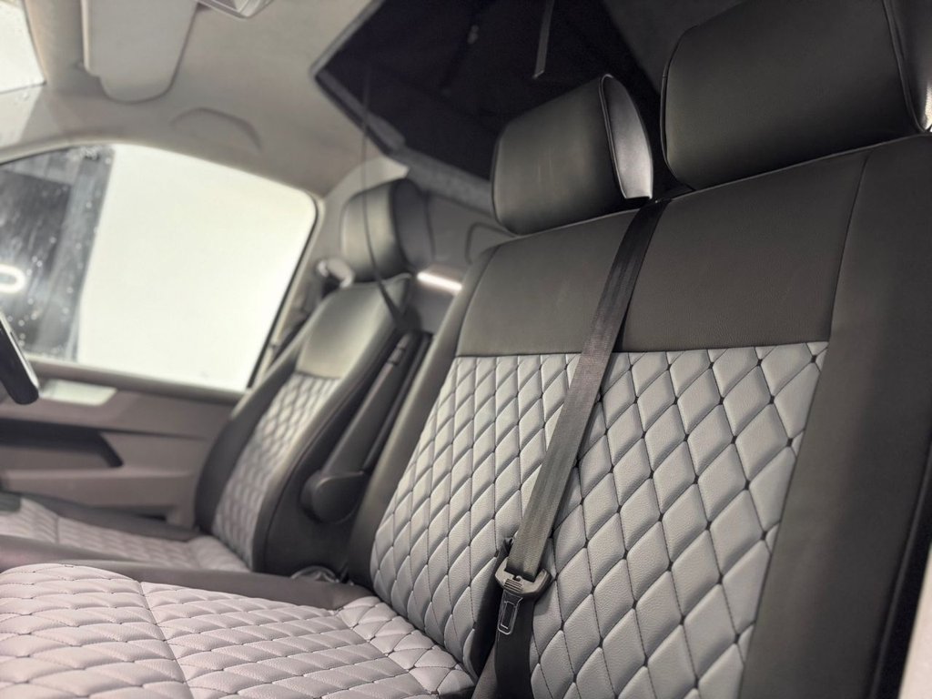 Used Volkswagen Transporter 2021 for sale - 76470501: Photo 24