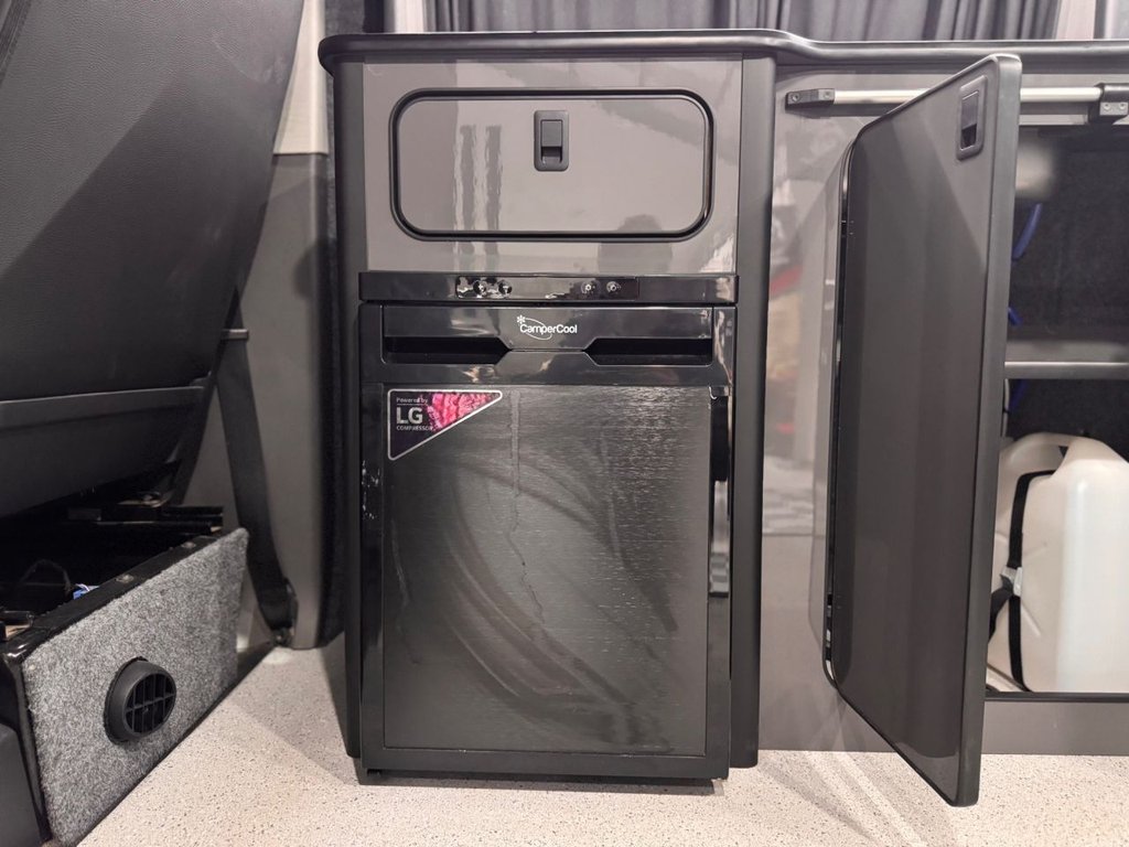 Used Volkswagen Transporter 2021 for sale - 76470501: Photo 32