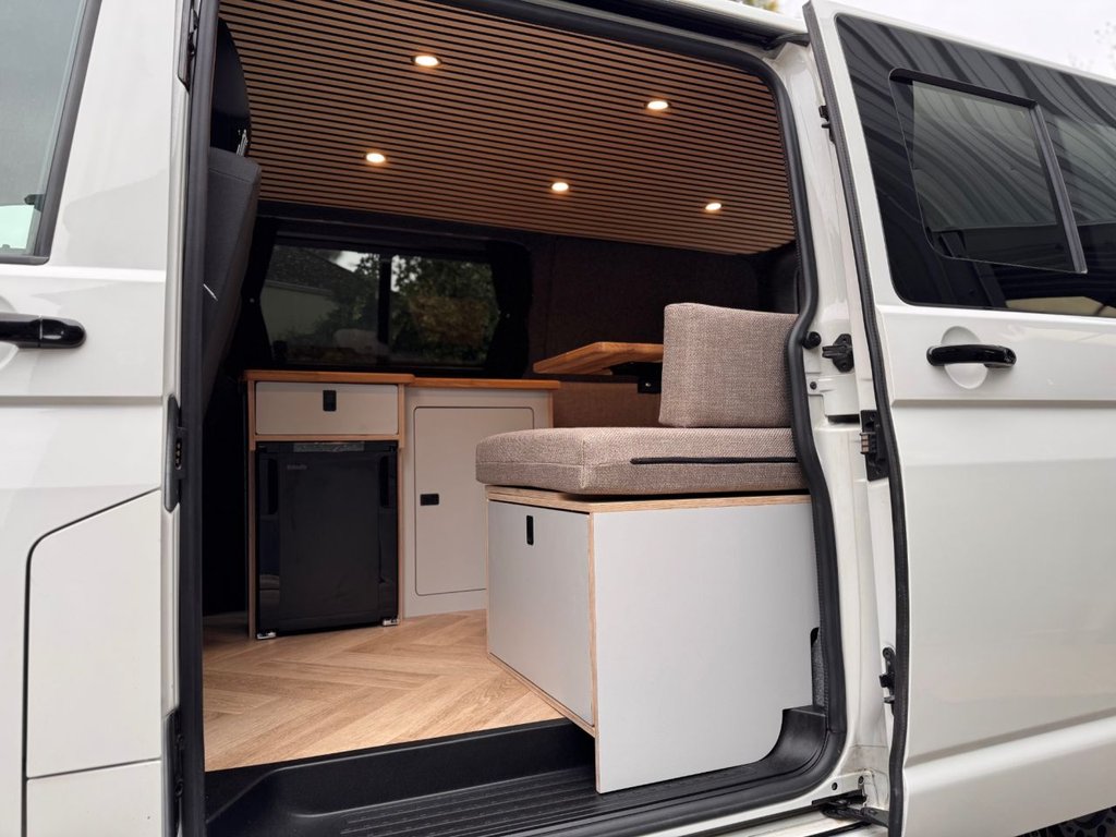Used Volkswagen Transporter 2016 for sale - 76256230: Photo 40