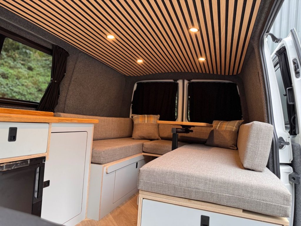 Used Volkswagen Transporter 2016 for sale - 76256230: Photo 50