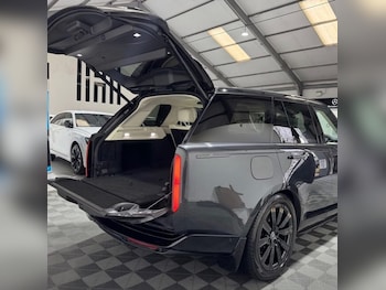 Used Land Rover Range Rover 2022 for sale - 78582907: Photo