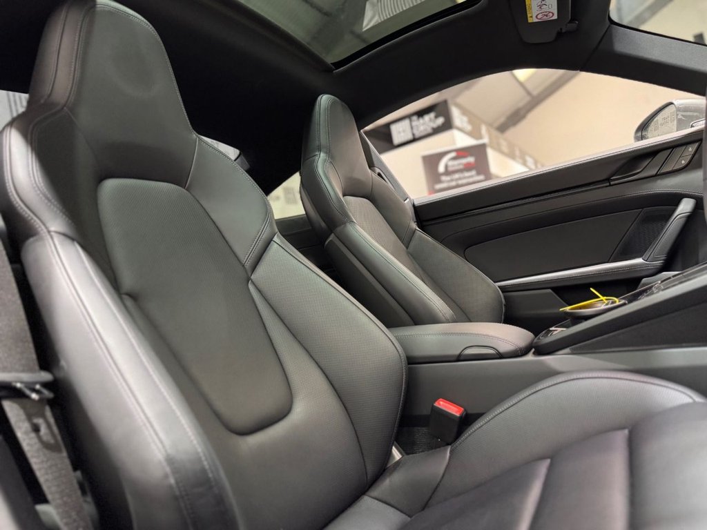 Used Porsche 911 2023 for sale - 76724651: Photo 37