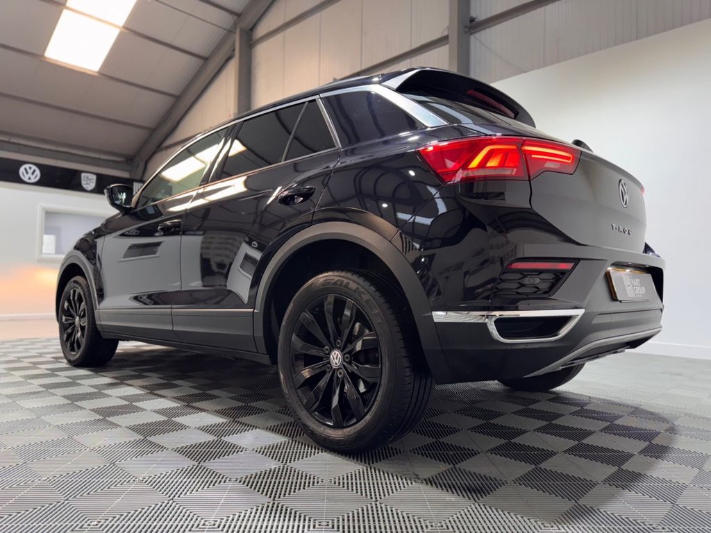 Used Volkswagen T-Roc 2020 for sale - 76632232: Photo 17