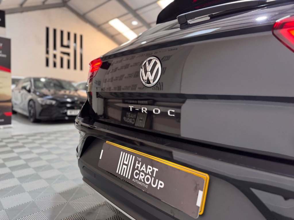 Used Volkswagen T-Roc 2020 for sale - 76632232: Photo 24