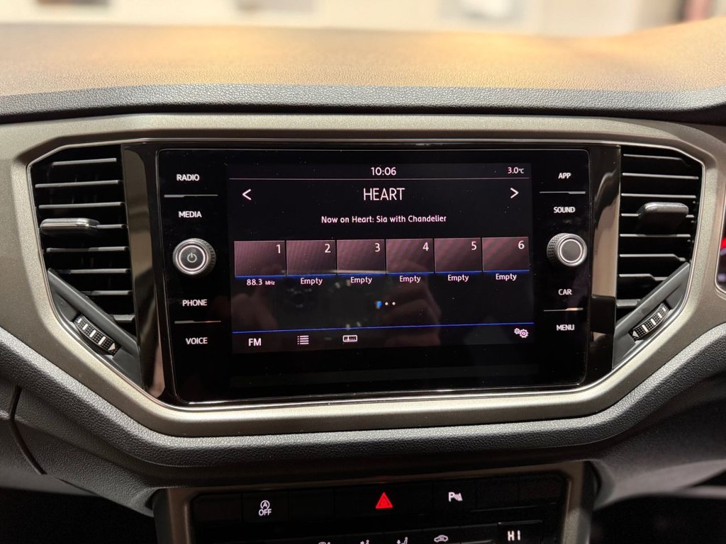 Used Volkswagen T-Roc 2020 for sale - 76632232: Photo 33