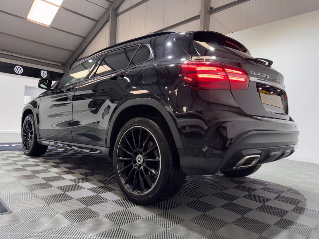 Used Mercedes-Benz GLA 2018 for sale - 77614144: Photo 9
