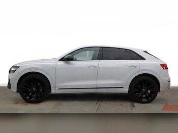 Used Audi Q8 2022 for sale - 77608934: Photo