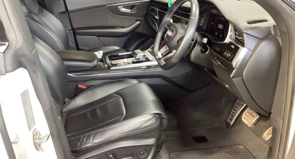 Used Audi Q8 2022 for sale - 77608934: Photo 6