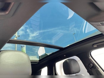 Used Volkswagen Touareg 2020 for sale - 78525495: Photo