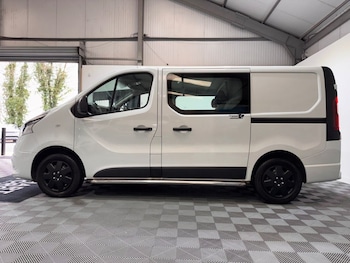 Used Renault Trafic 2018 for sale - 78350376: Photo