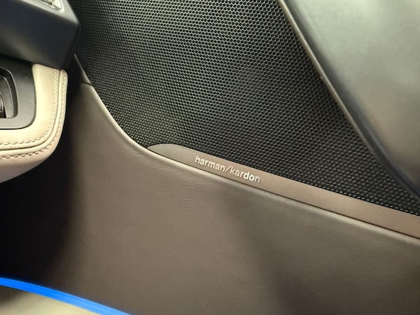 Used BMW i8 2018 for sale - 76266556: Photo 30