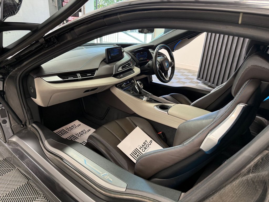 Used BMW i8 2018 for sale - 76266556: Photo 36