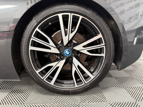 Used BMW i8 2018 for sale - 76266556: Photo 40