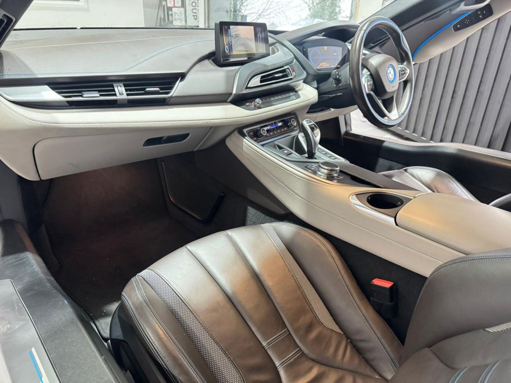 Used BMW i8 2018 for sale - 76266556: Photo 41