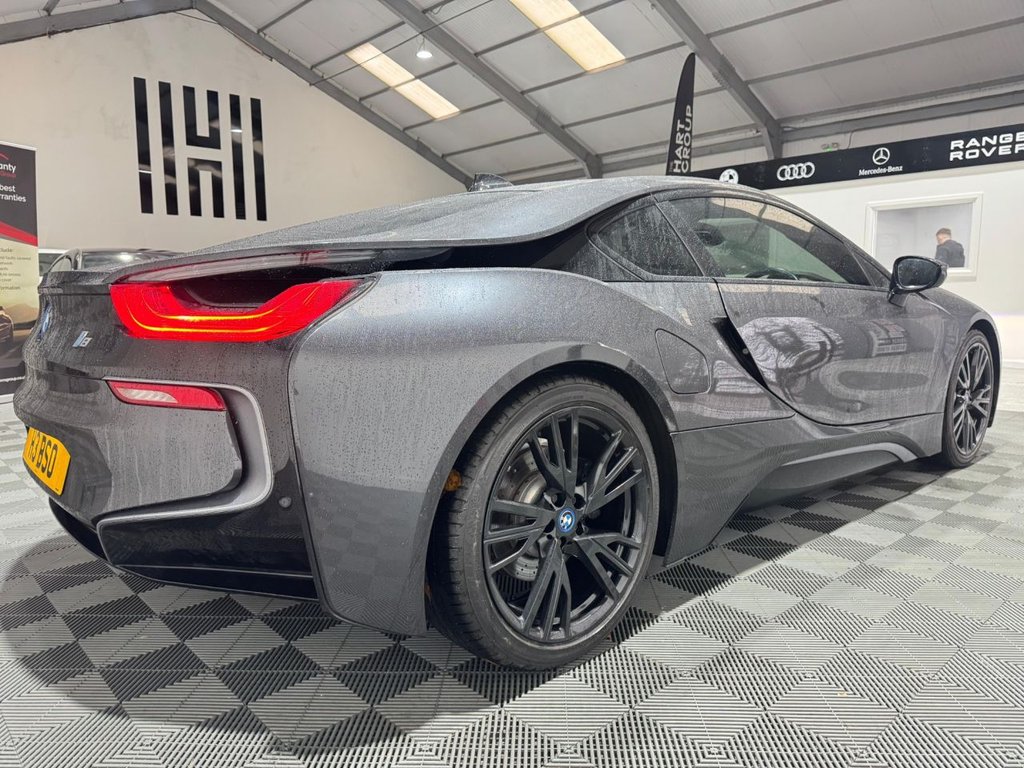 Used BMW i8 2018 for sale - 76266556: Photo 5