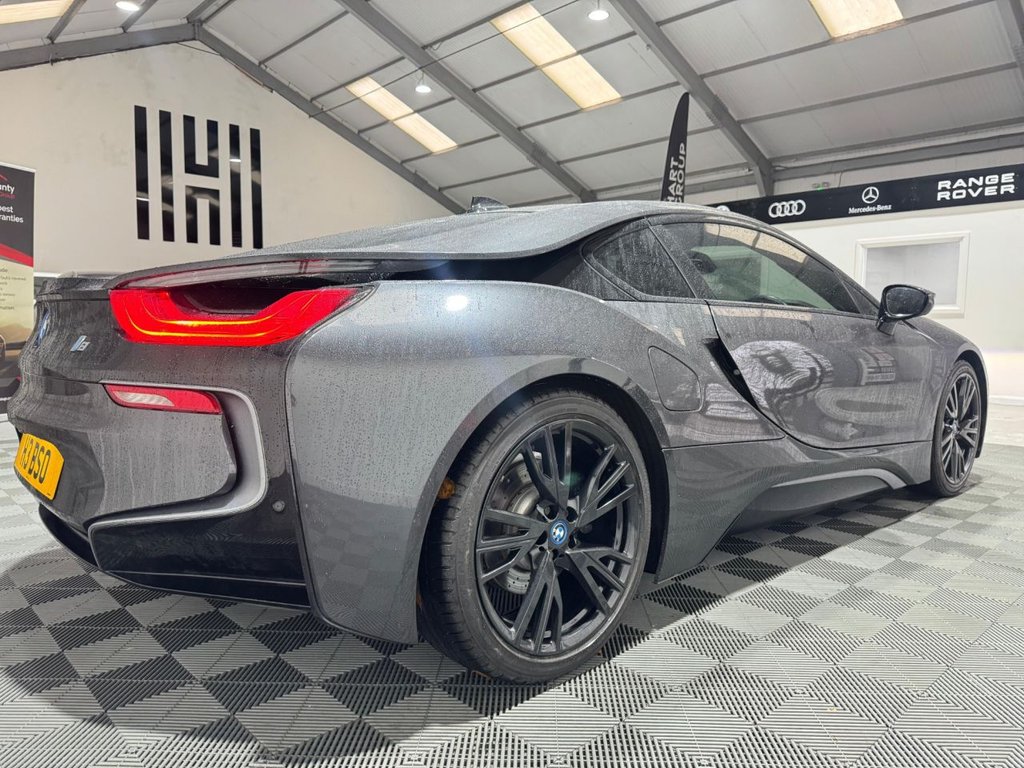Used BMW i8 2018 for sale - 76266556: Photo 8
