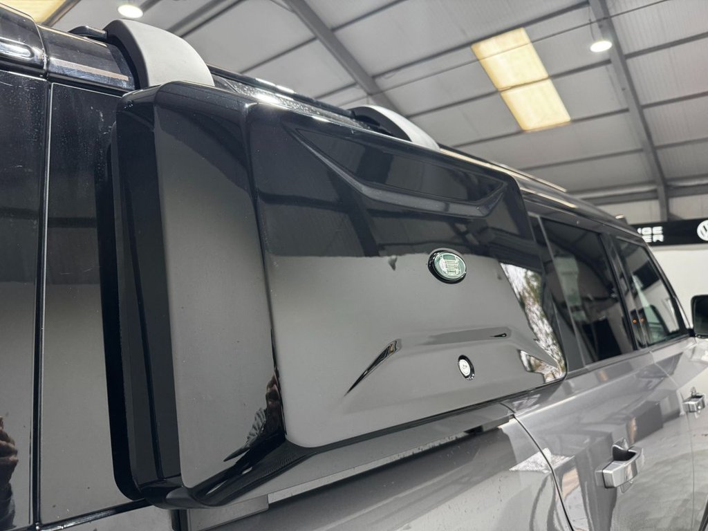 Used Land Rover Defender 2020 for sale - 76546426: Photo 17