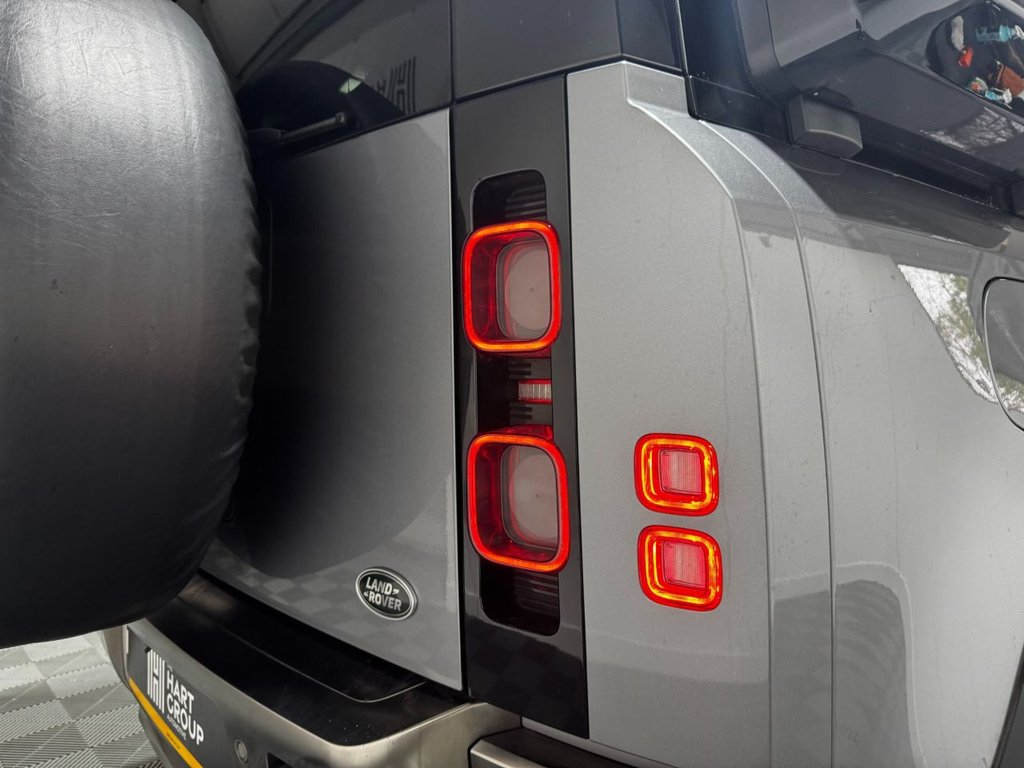 Used Land Rover Defender 2020 for sale - 76546426: Photo 31