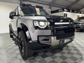 Used Land Rover Defender 2020 for sale - 76546426: Photo
