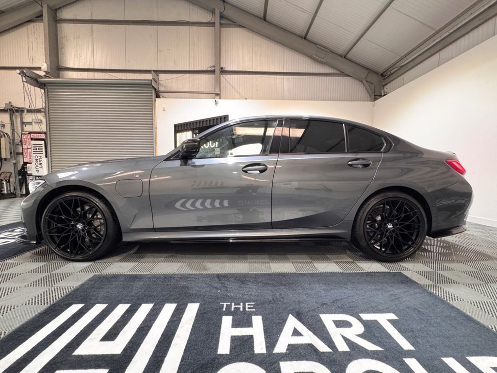 Used BMW 3 Series 2019 for sale - 77408420: Photo 33