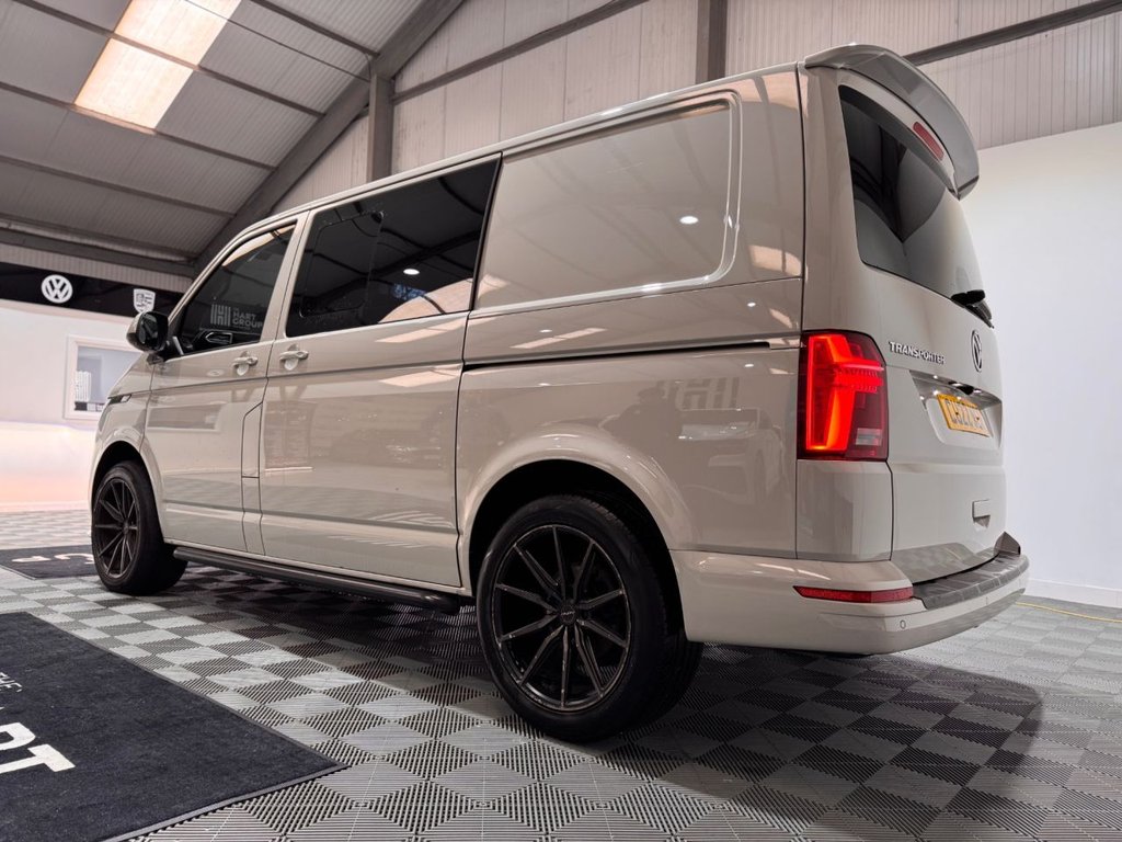 Used Volkswagen Transporter 2022 for sale - 77739555: Photo 15