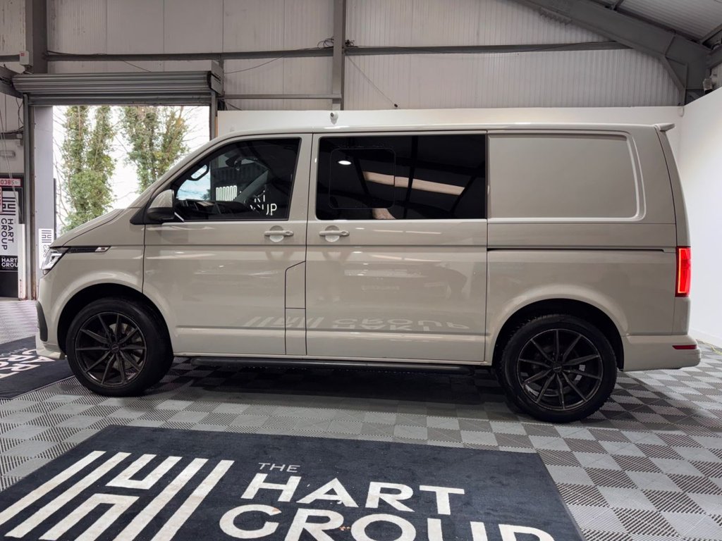 Used Volkswagen Transporter 2022 for sale - 77739555: Photo 4