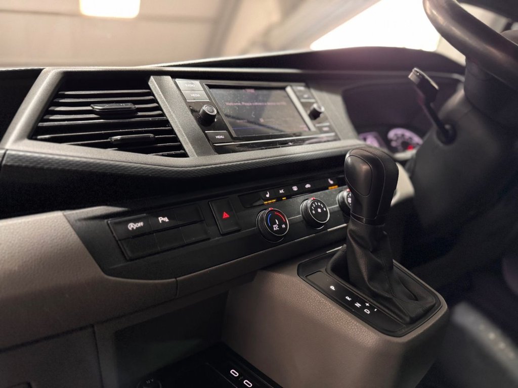 Used Volkswagen Transporter 2022 for sale - 77739555: Photo 43