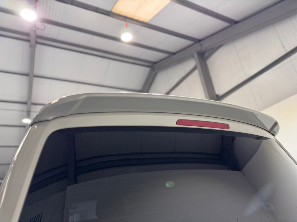 Used Volkswagen Transporter 2022 for sale - 77739555: Photo 44