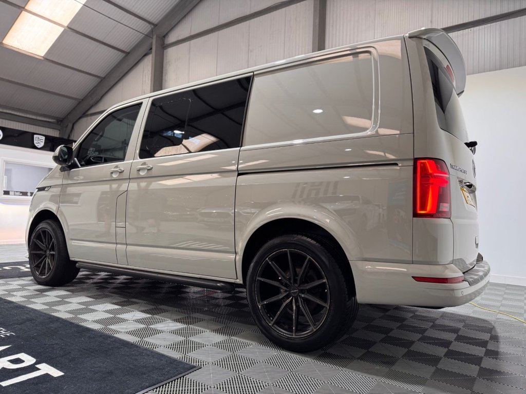 Used Volkswagen Transporter 2022 for sale - 77739555: Photo 5