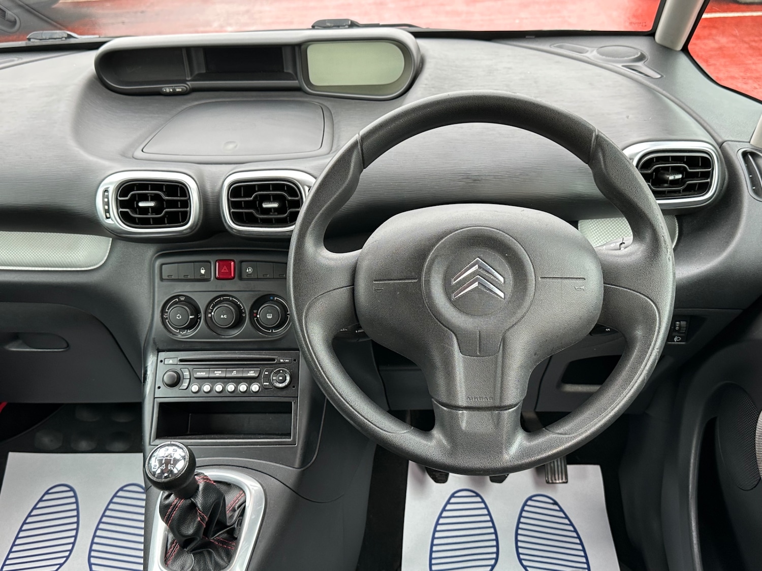 Used Citroen C3 Picasso 2010 for sale - 77459750: Photo 4