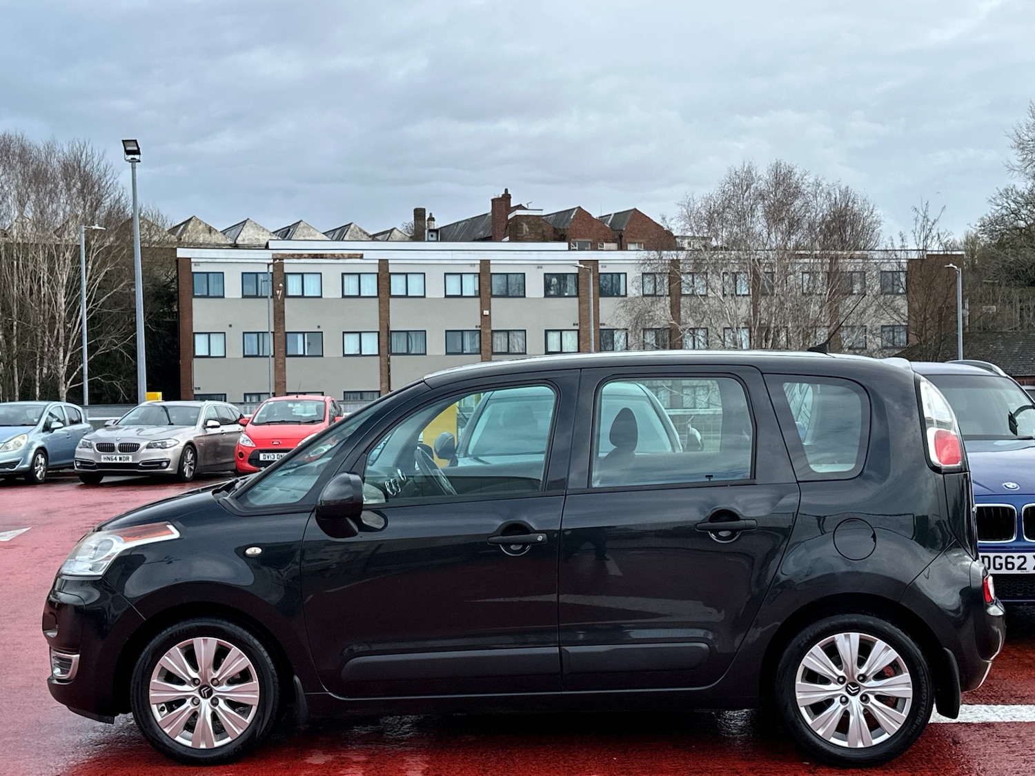 Used Citroen C3 Picasso 2010 for sale - 77459750: Photo 8