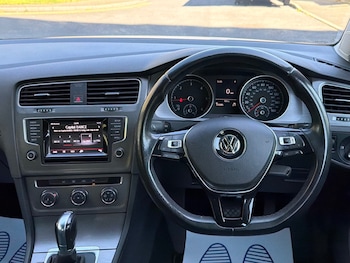 Used Volkswagen Golf 2013 for sale - 78373988: Photo