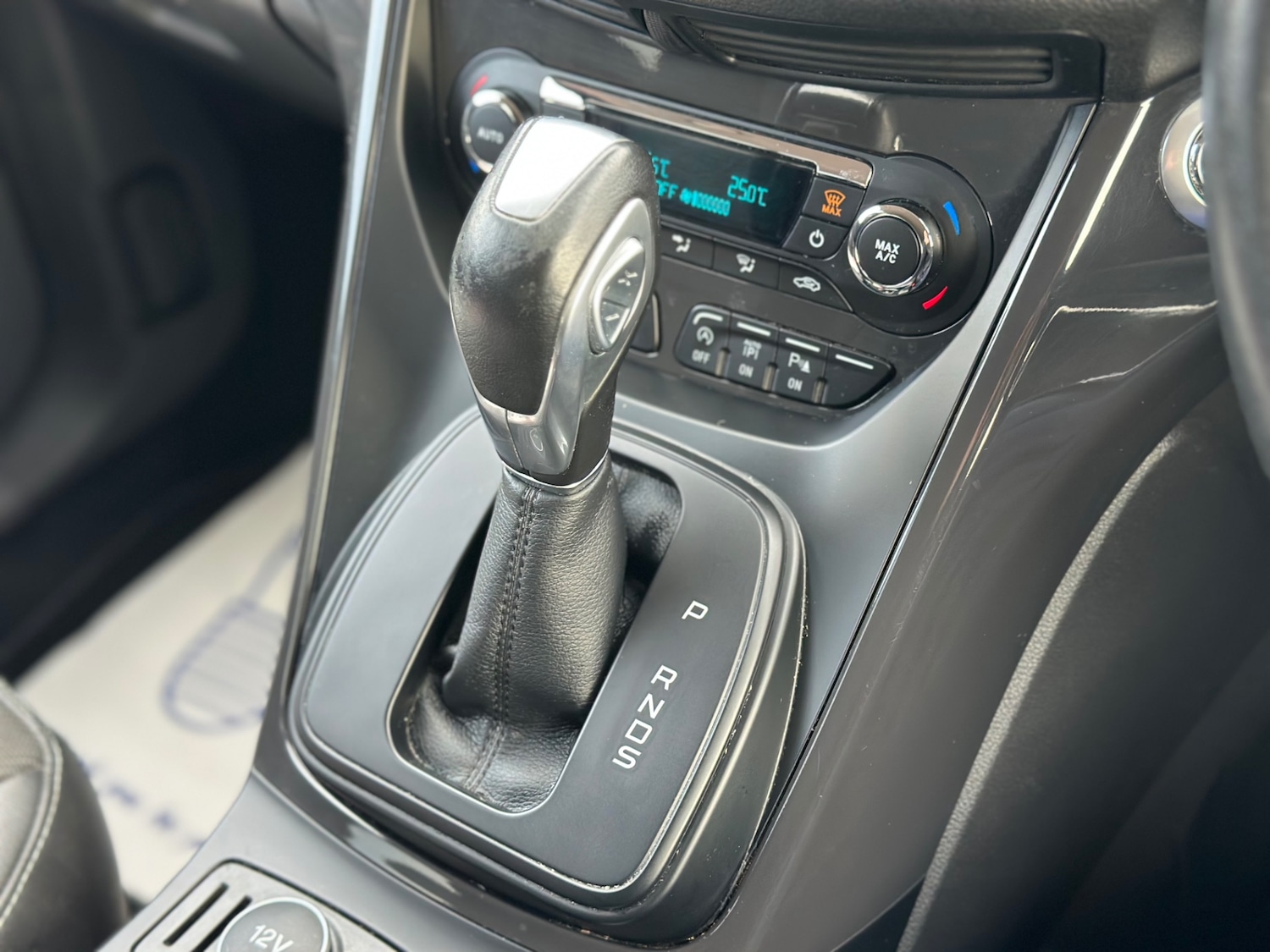 Used Ford Kuga 2016 for sale - 77034509: Photo 21