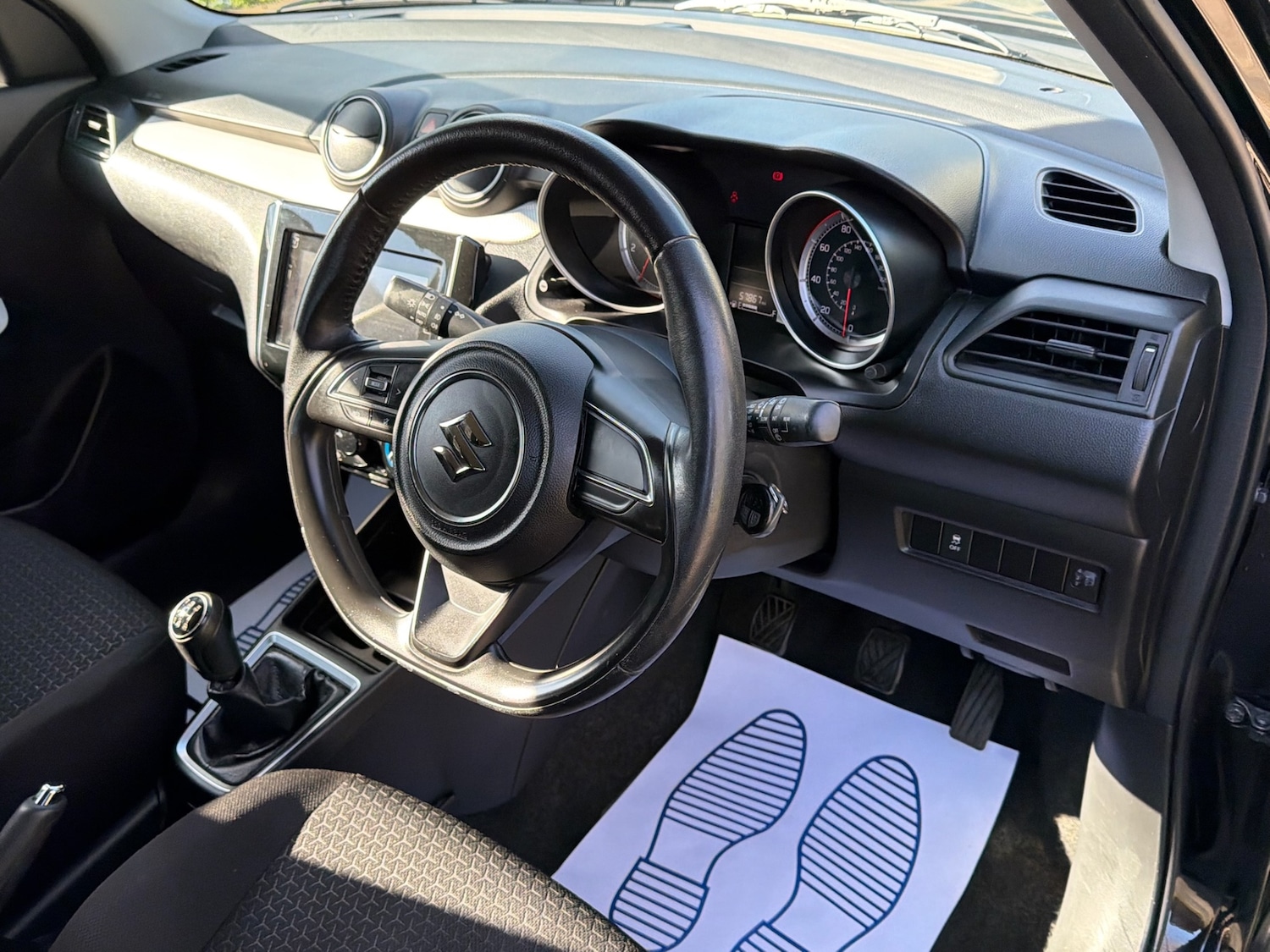 Used Suzuki Swift 2018 for sale - 78106002: Photo 14