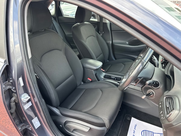 Used Hyundai i30 2017 for sale - 76127118: Photo 3