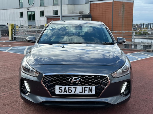 Used Hyundai i30 2017 for sale - 76127118: Photo 6